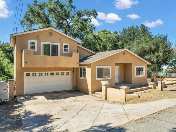 827 Silverbrook Dr, El Cajon, CA 92019