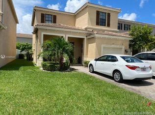 823 NE 191st St #823, Miami, FL 33179