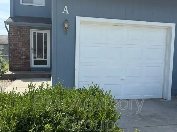 6131 SW 26th St APT A, Topeka, KS 66614