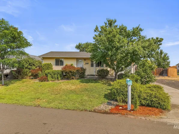 1805 Birch Dr, Lewiston, ID 83501
