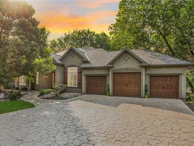 5938 N Chatham Ave, Kansas City, MO, 64151