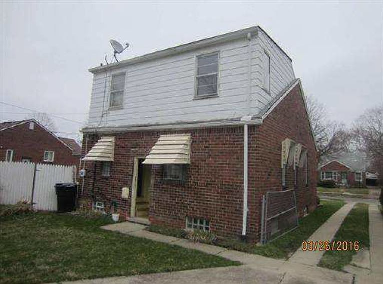 2nd image of 11001 Somerset Ave