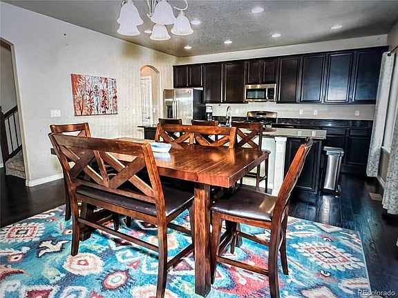 3rd image of 533 Wrangell Lane