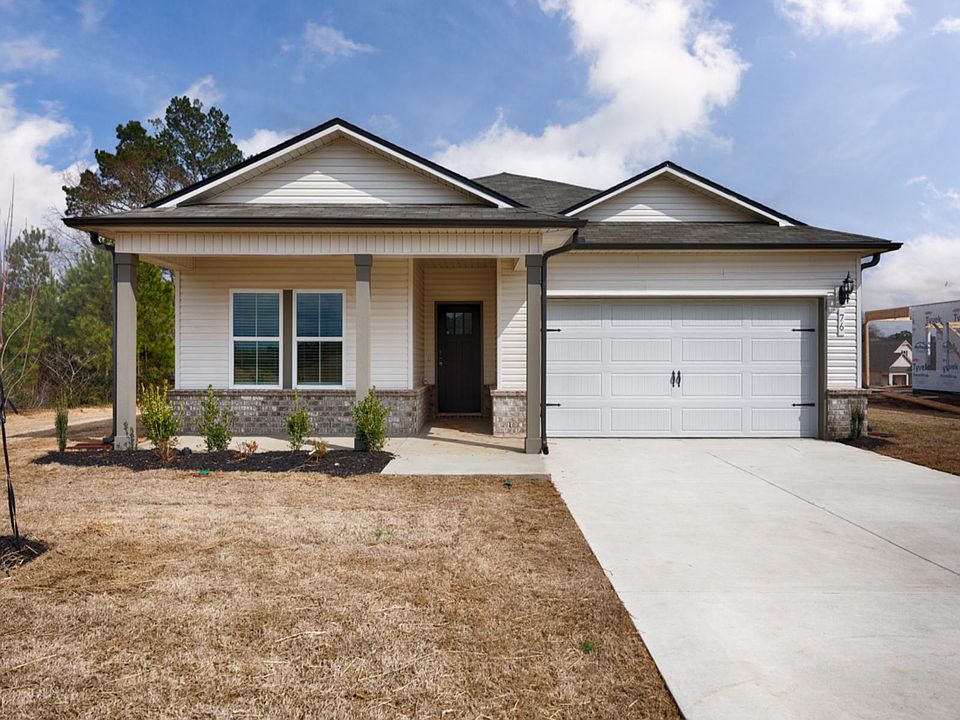The Gibson floorplan with Elevation C modeled at Walkers Hill.