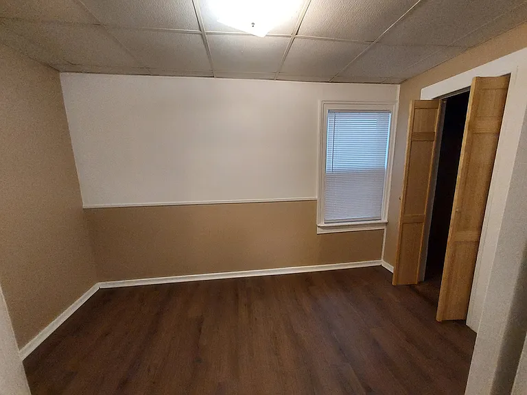 729 Elizabeth St — Photo 7