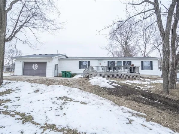 401 S Morgan St, Saint Charles, IA 50240