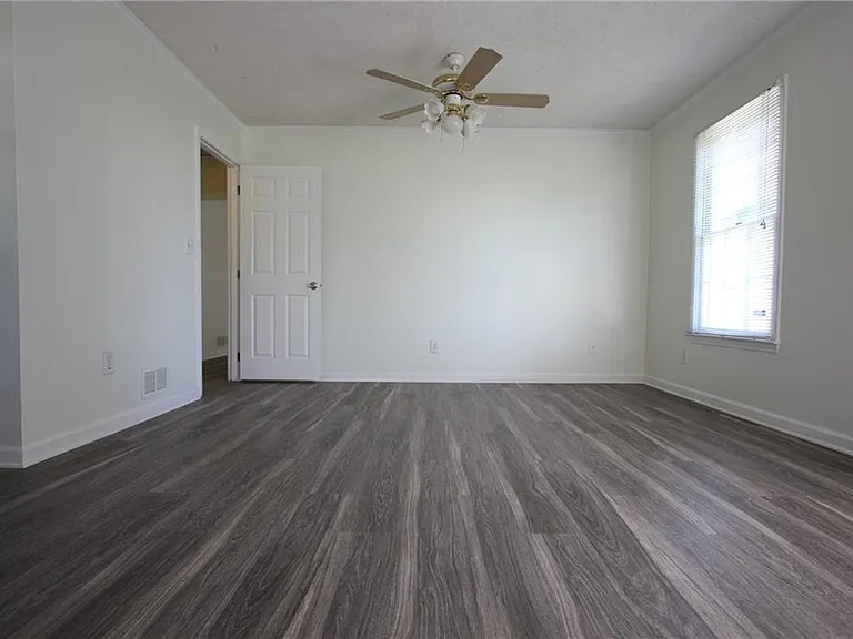 818 Springlake Rd — Photo 26