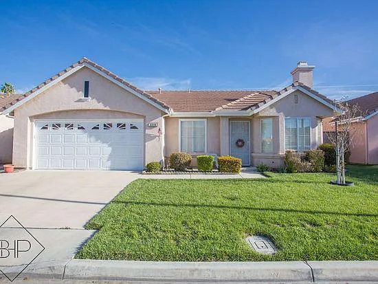 2210 Juneberry Ave