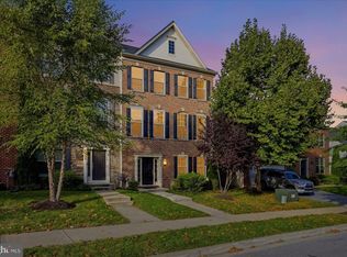 9307 Geaton Park Pl, Lanham, MD 20706