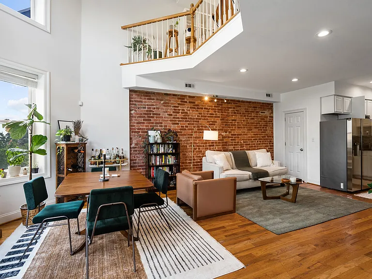 1358 Girard St NW #3 — Photo 33