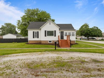 207 N East Ave, Ogden, IL, 61859