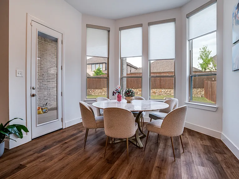 1308 Bluebonnet Ln — Photo 20