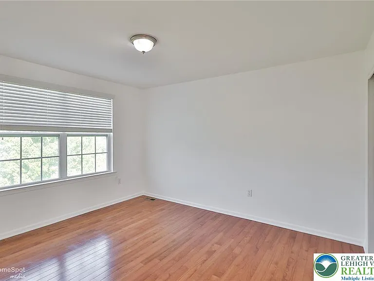 2784 Clark Pl — Photo 24