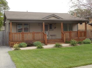 8715 McVicker Ave, Oak Lawn, IL 60453