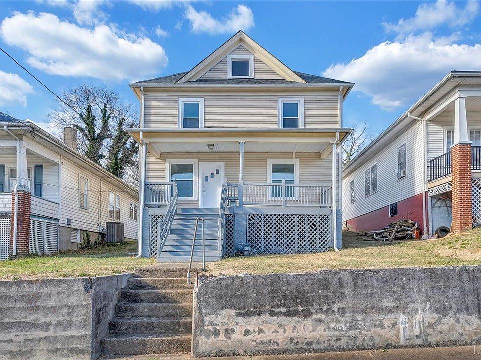 1st image of 644 Montrose Ave SE