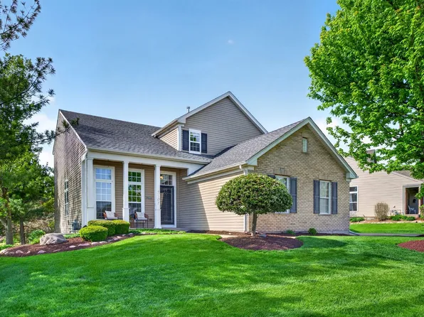 2107 Fairview Ln, Woodstock, IL 60098