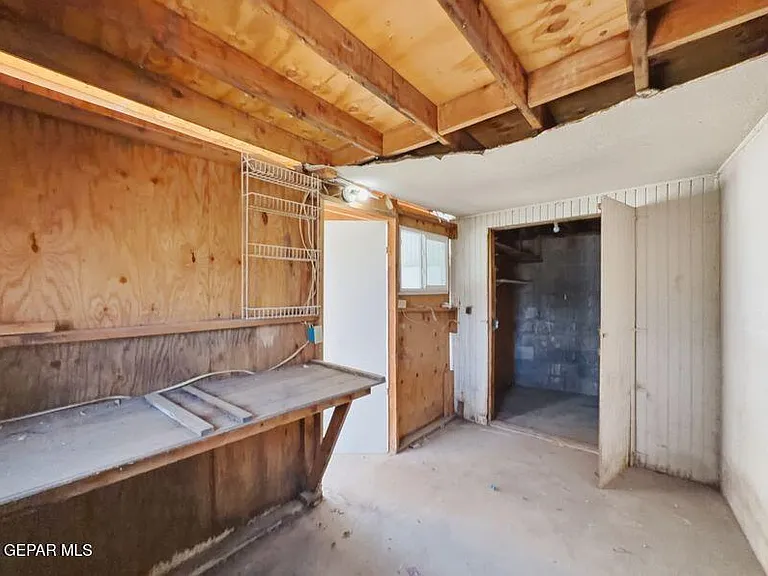 7107 Parkland Dr #1 — Photo 34