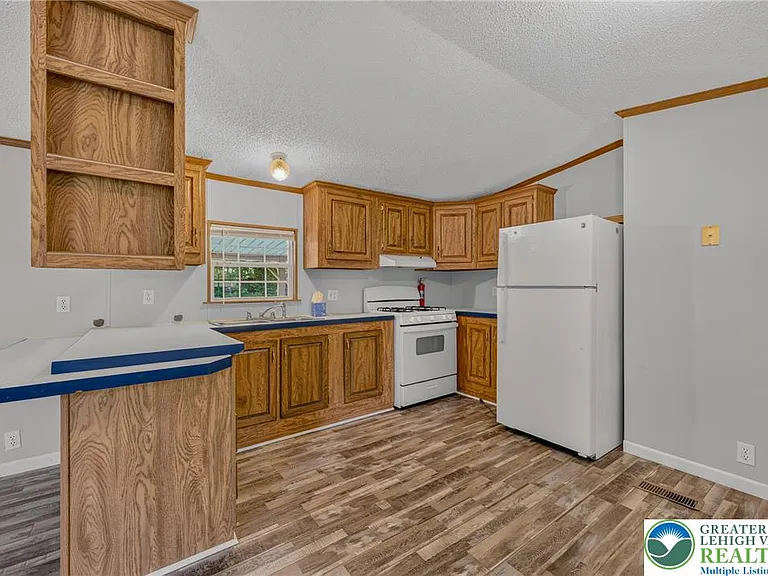 2674 Williams Rd — Photo 17
