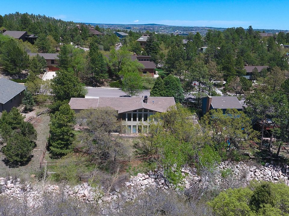 2nd image of 505 Buckeye Dr