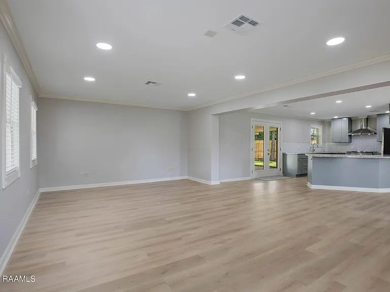 5502 Coteau Rd — Photo 3