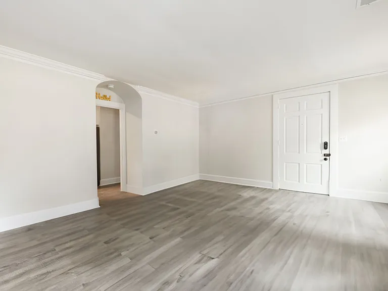 208 Leftwich St #COTTAGE — Photo 4
