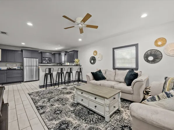 682 Utah St, China Spring, TX 76633