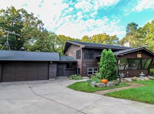 W8965 State Highway 18, Cambridge, WI 53523