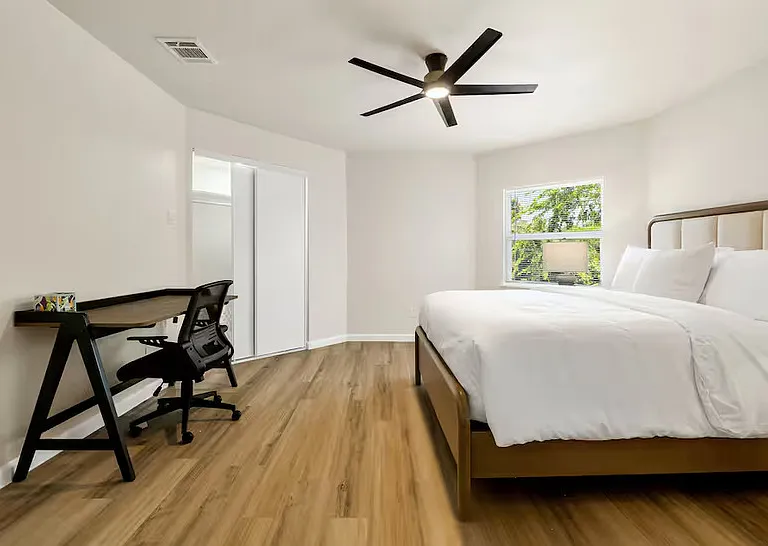 9690 Fallbrook Dr — Photo 16