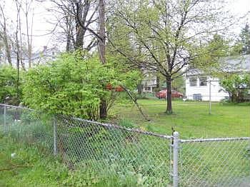 2nd image of 113 S Church St