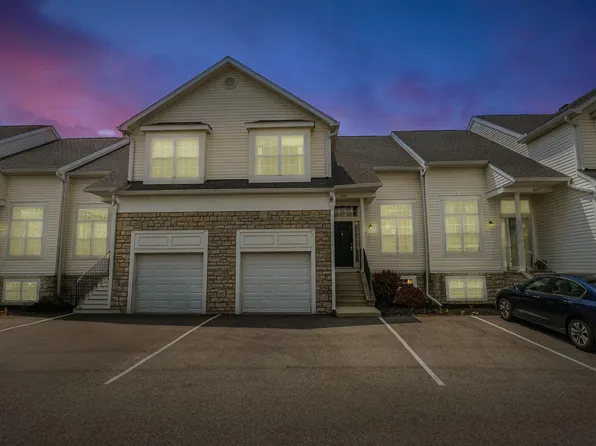 8281 Deering Oaks Dr, Blacklick, OH 43004