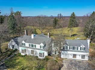 278 Donlea Rd, Barrington, IL 60010