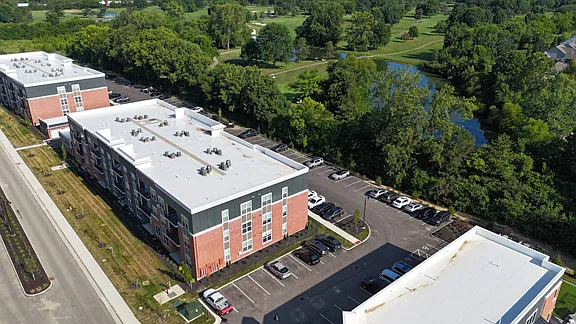 Relay 129 Apartments & Townhomes — Photo 61