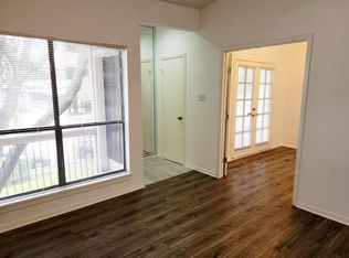 2001 Bering Dr APT 6B, Houston, TX 77057