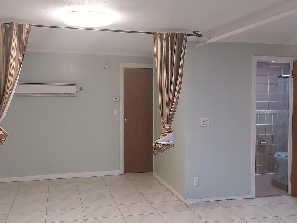1st image of 2182 Ryder St Floor 1