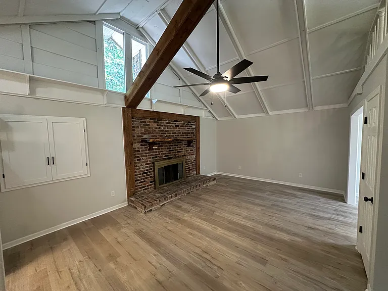 9506 Fuller Rd — Photo 16