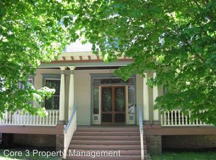 705 E Walnut St APT 03, Bloomington, IL 61701