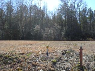 100 Old Barn Ct, Rocky Mount, NC 27801