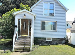1009 E 4th St, Erie, PA 16507