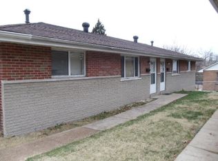 10003 Jeffrey Dr, Saint Louis, MO 63137