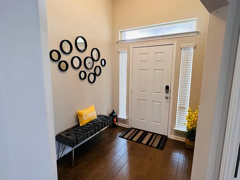 832 Winnsboro Dr — Photo 6