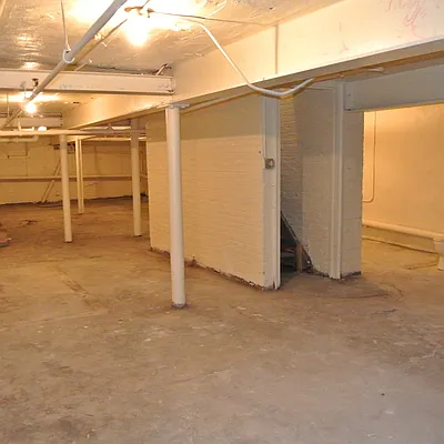 Rented by Nooklyn NYC LLC | media 32