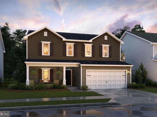 371 Valor Ln, Martinsburg, WV 25405