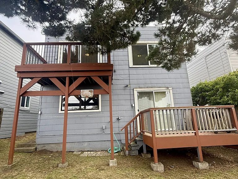 658 Rockdale Dr — Photo 31