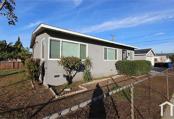 2nd image of 10111 McKinley Ave