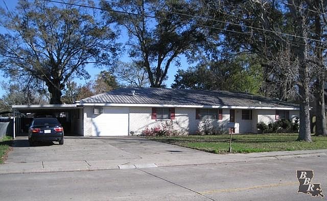 1st image of 1105 East St