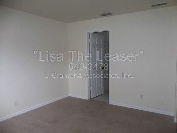 5th image of 2405 Lantana Ave