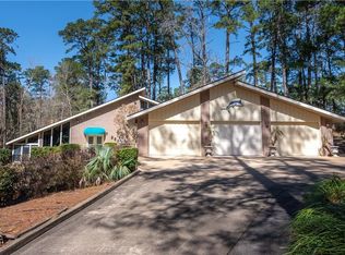 550 Hiawatha Trl, Pineville, LA 71360