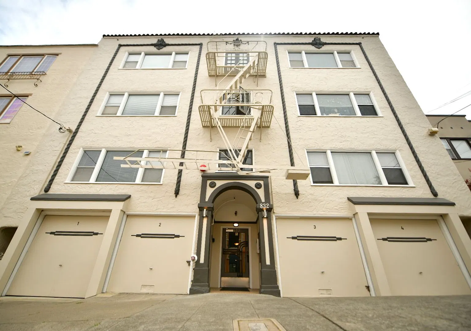 832 York St. — Photo 1