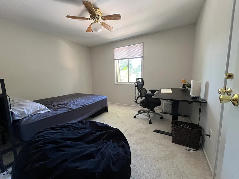 10569 Cambridge Ct — Photo 12