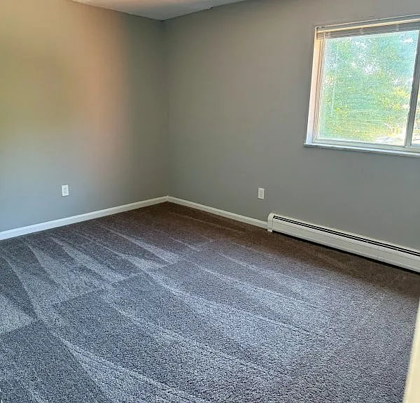 Woodhill Apartments — Photo 4